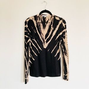 Young Fabulous & Broke Black Taupe Tie Dye Long Sleeve V-Neck Soft Top Small